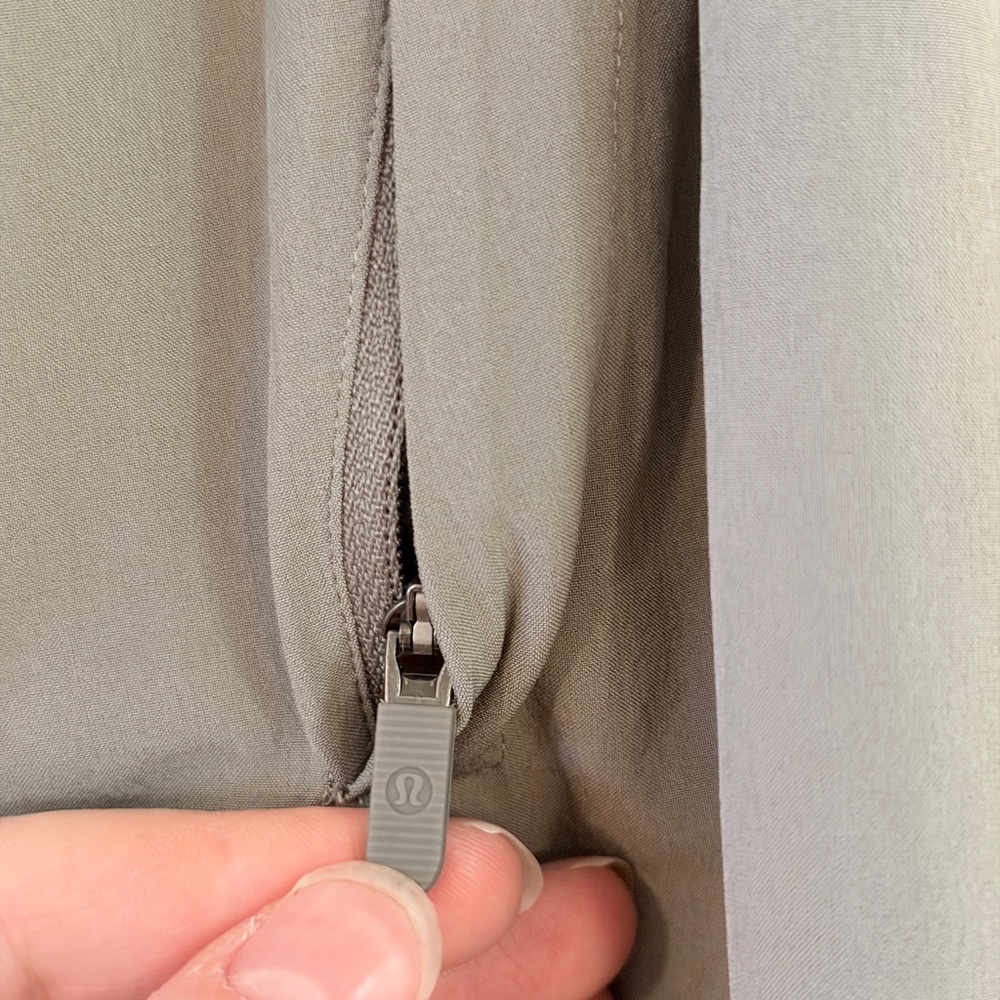 Lululemon Adapted State High-Rise Airflow Jogger in 'Cobalt Dust' - Women's 14 - Picture 10 of 13